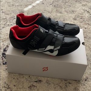 Peloton men’s cycling shoes Euro 45